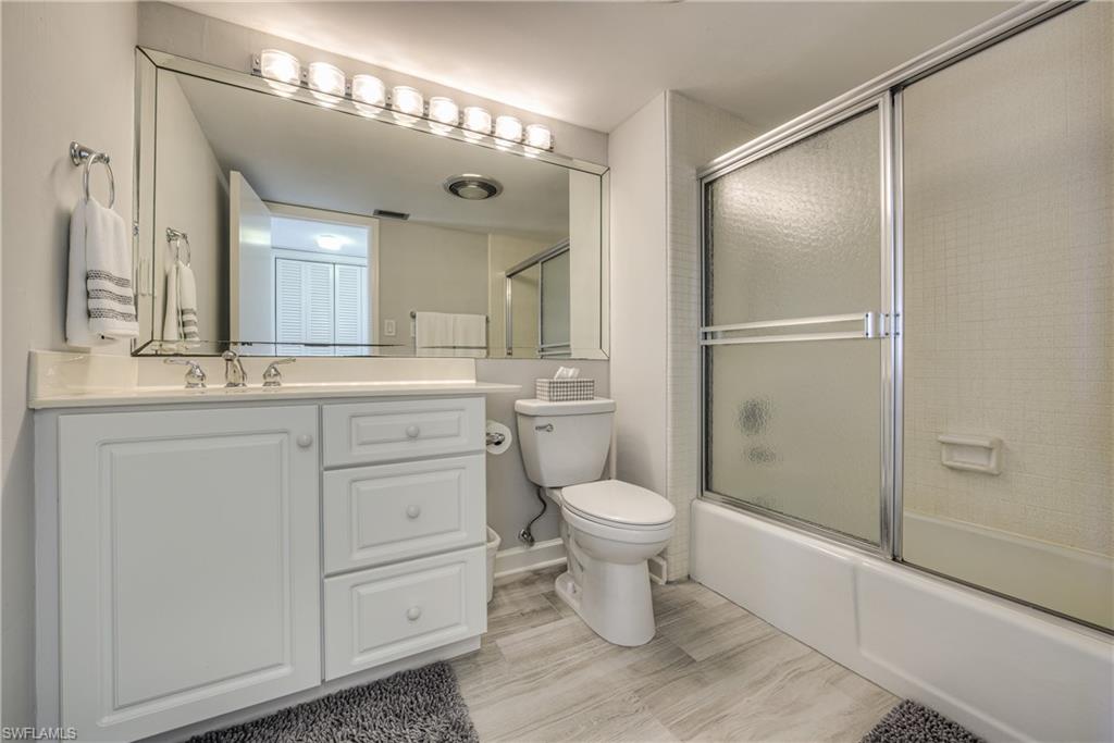 CRECIENTE CONDO EAST - Residential