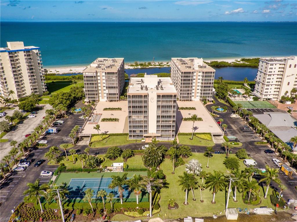 CRECIENTE CONDO EAST - Residential