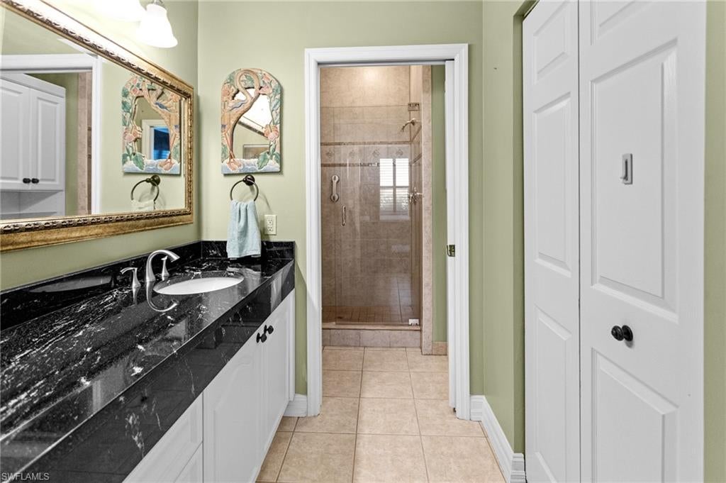 WILLOWBROOK - Residential