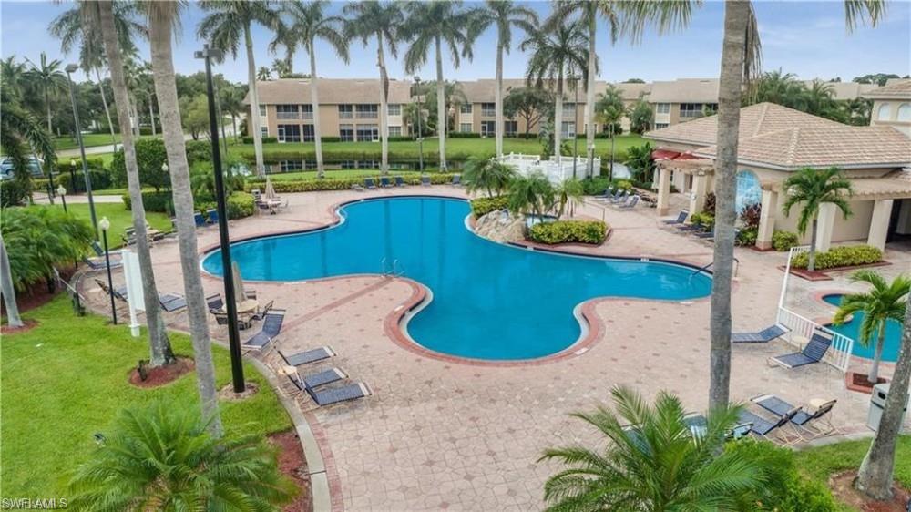 WILLOWBROOK - Residential
