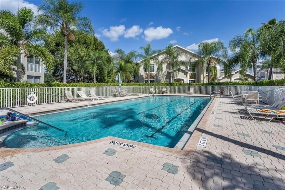 WILLOWBROOK - Residential
