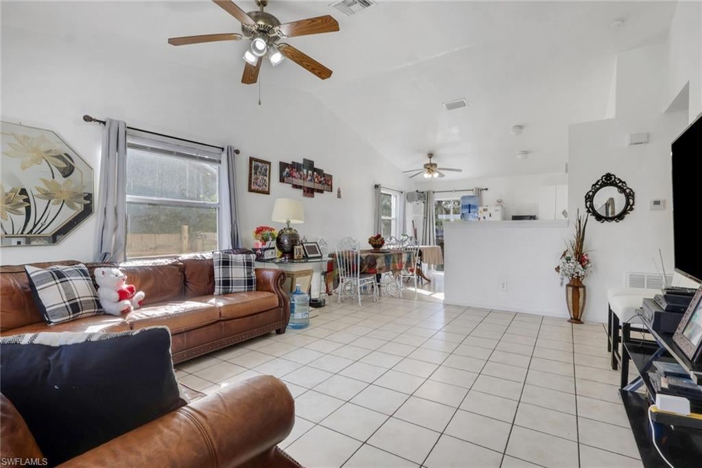 SAN CARLOS PARK - Residential Income
