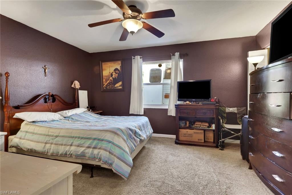 SAN CARLOS PARK - Residential Income