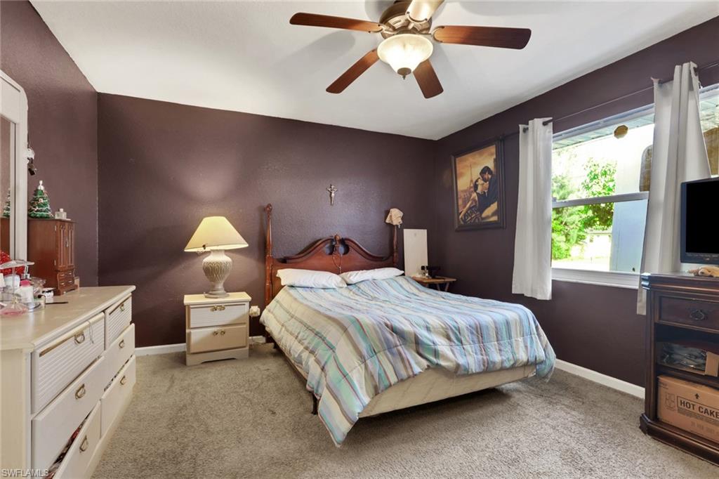 SAN CARLOS PARK - Residential Income
