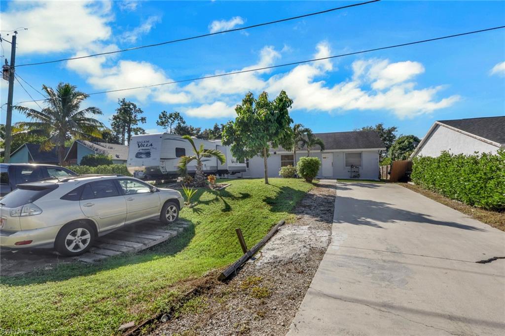 SAN CARLOS PARK - Residential Income