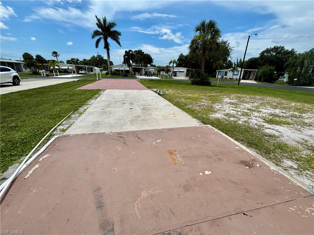 IMPERIAL BONITA ESTATES - Land
