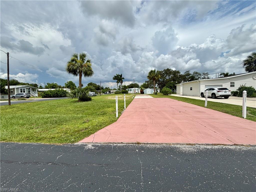 IMPERIAL BONITA ESTATES - Land