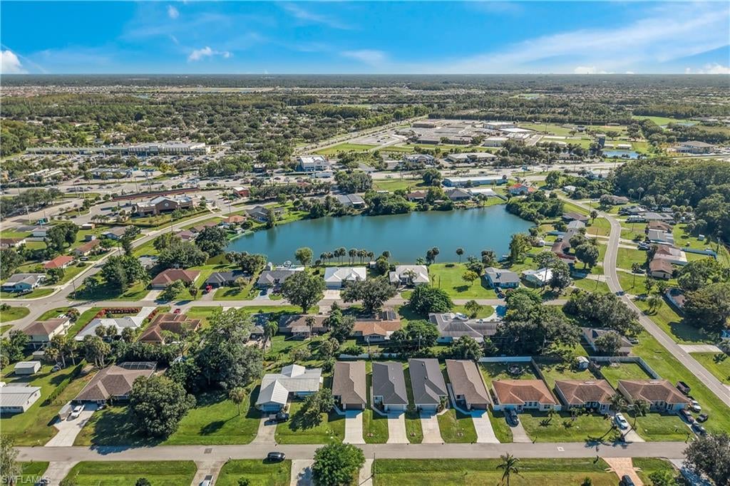 FORT MYERS SHORES - Residential