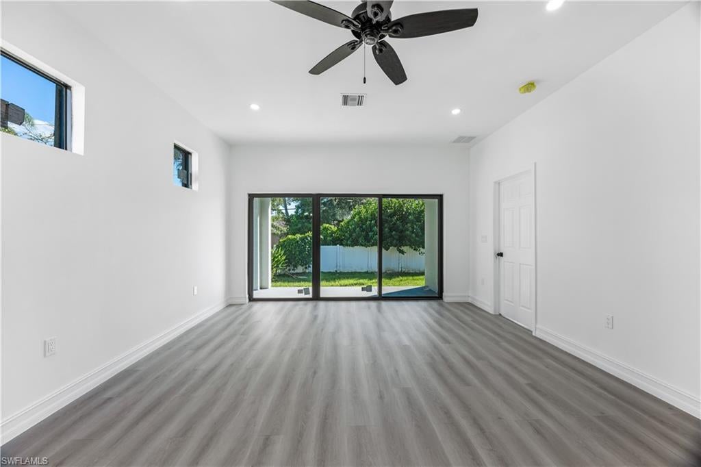 FORT MYERS SHORES - Residential