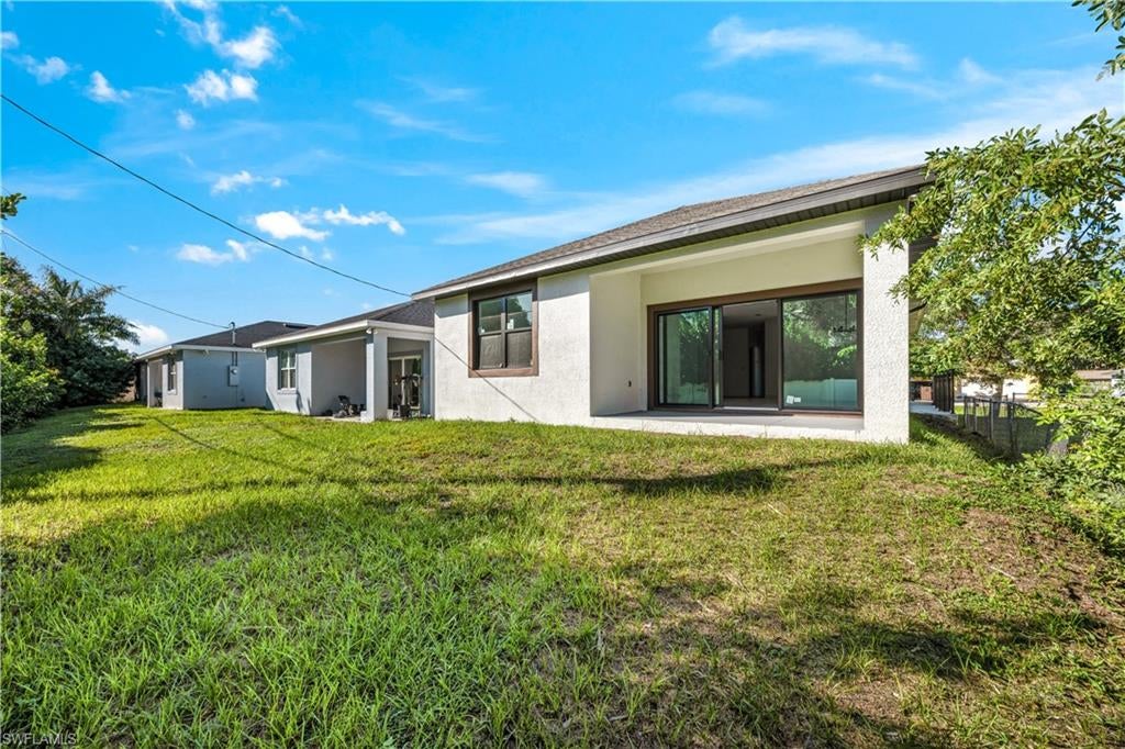 FORT MYERS SHORES - Residential