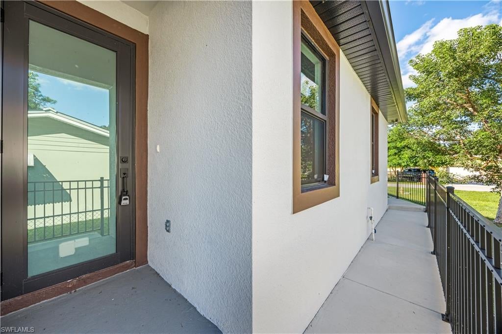 FORT MYERS SHORES - Residential