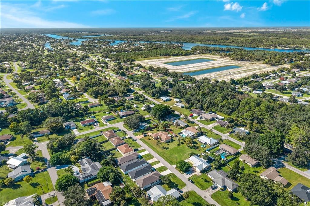 FORT MYERS SHORES - Residential