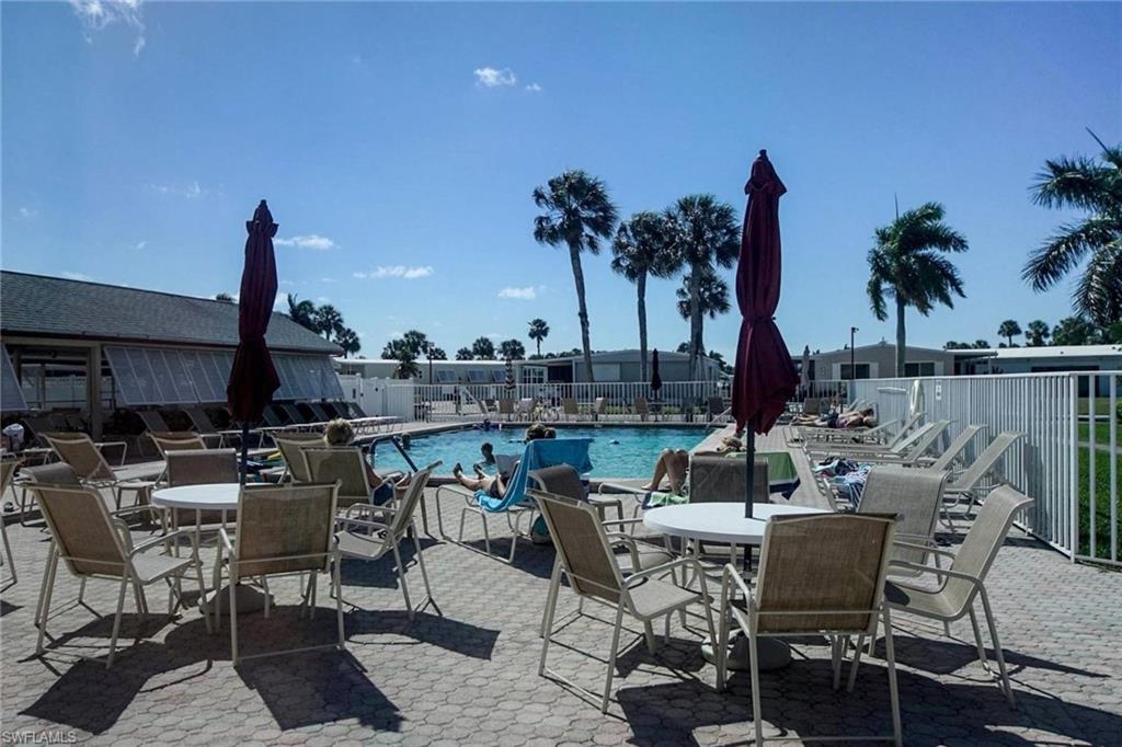 BAYSIDE ESTATES - Land
