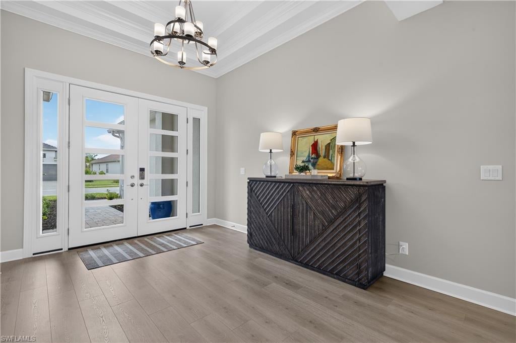 ESPLANADE LAKE CLUB - Residential