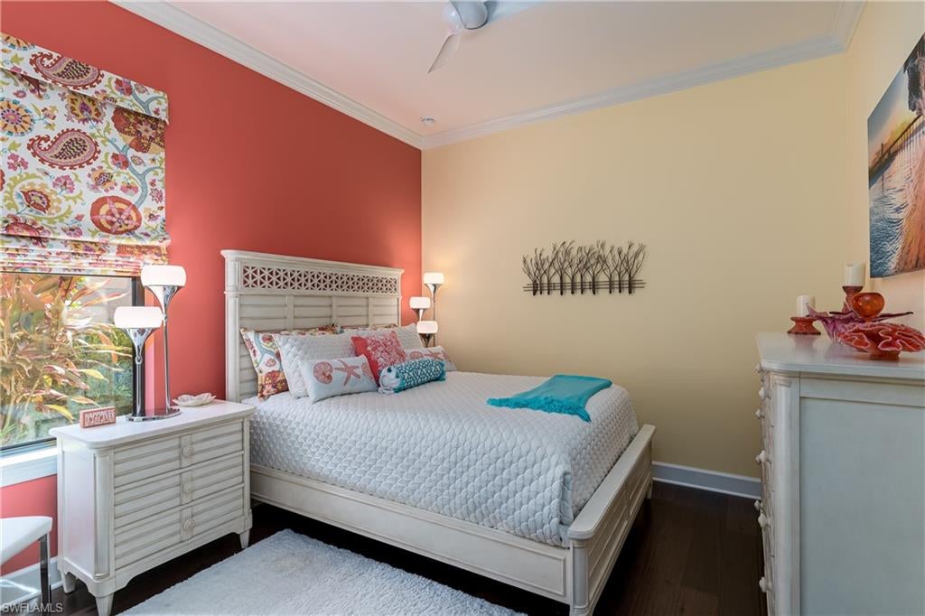 PEBBLE POINTE - Residential