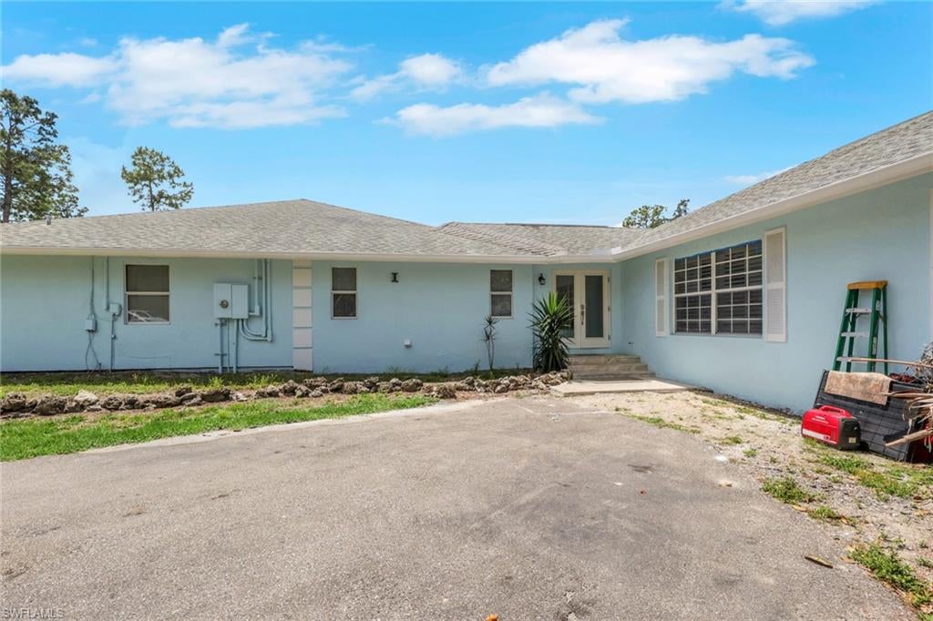 GOLDEN GATE ESTATES - Residential