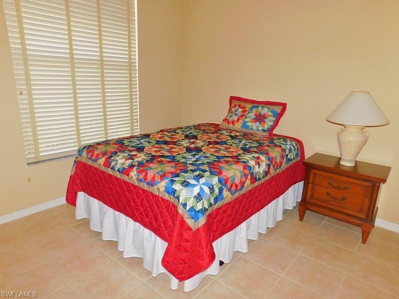 WILLOWBROOK - Residential