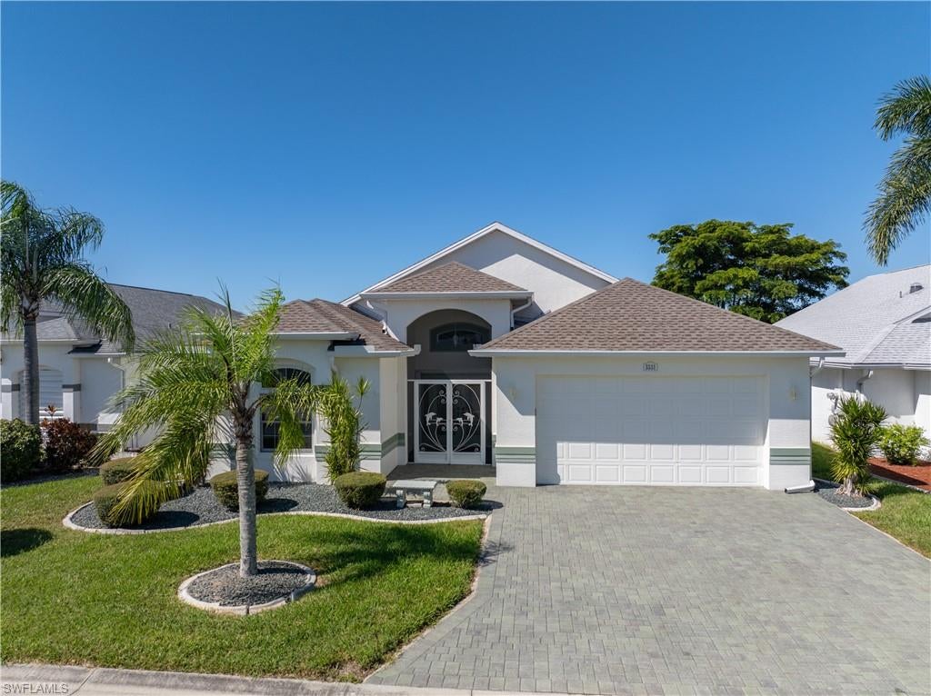 SABAL SPRINGS GOLF AND RACQUET CLUB - Residential