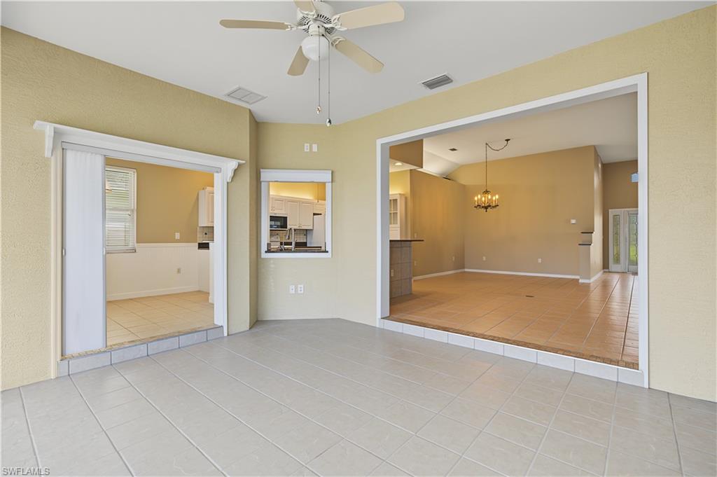 SABAL SPRINGS GOLF AND RACQUET CLUB - Residential