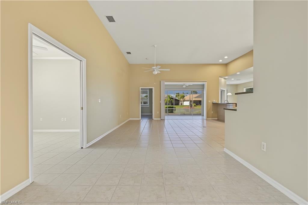 SABAL SPRINGS GOLF AND RACQUET CLUB - Residential