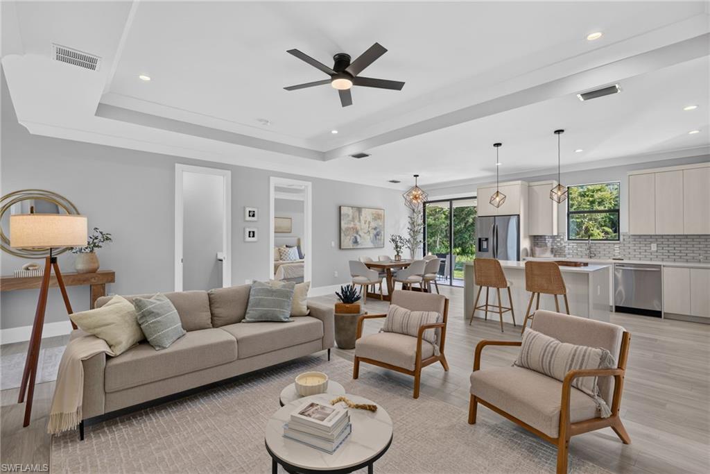 GOLDEN GATE ESTATES - Residential