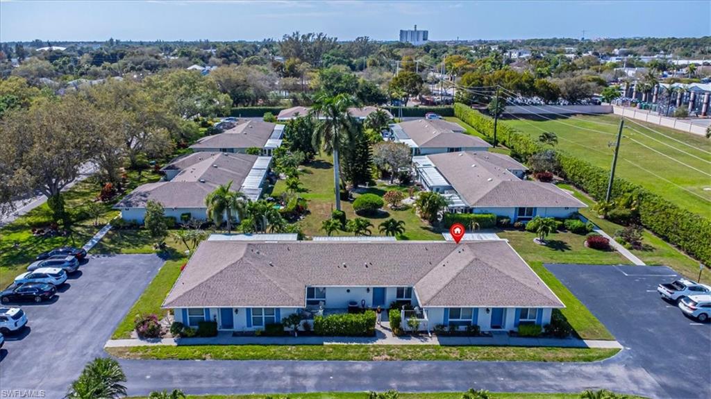 GLADES COUNTRY CLUB - Residential