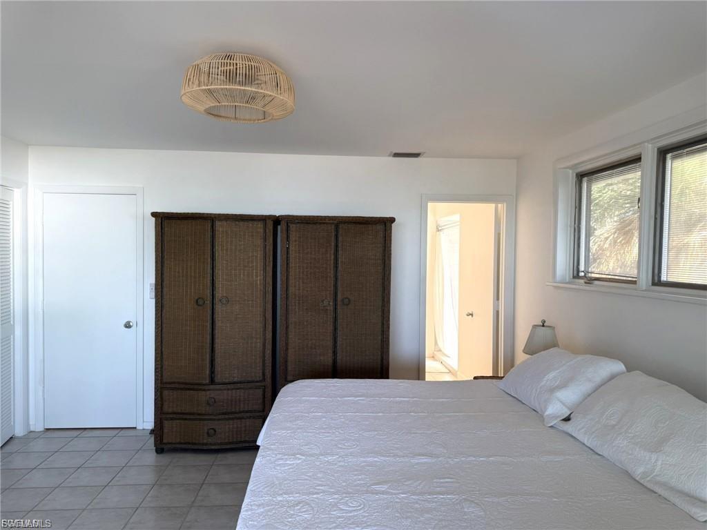 SAFETY HARBOR CLUB - Residential