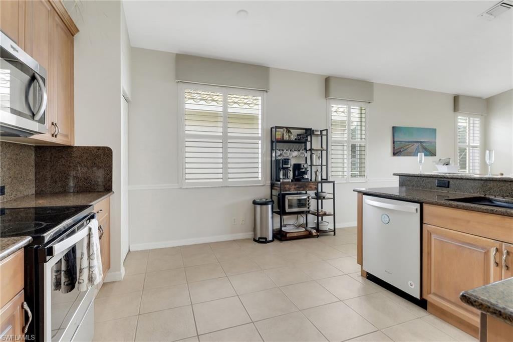 CASCADES AT ESTERO - Residential