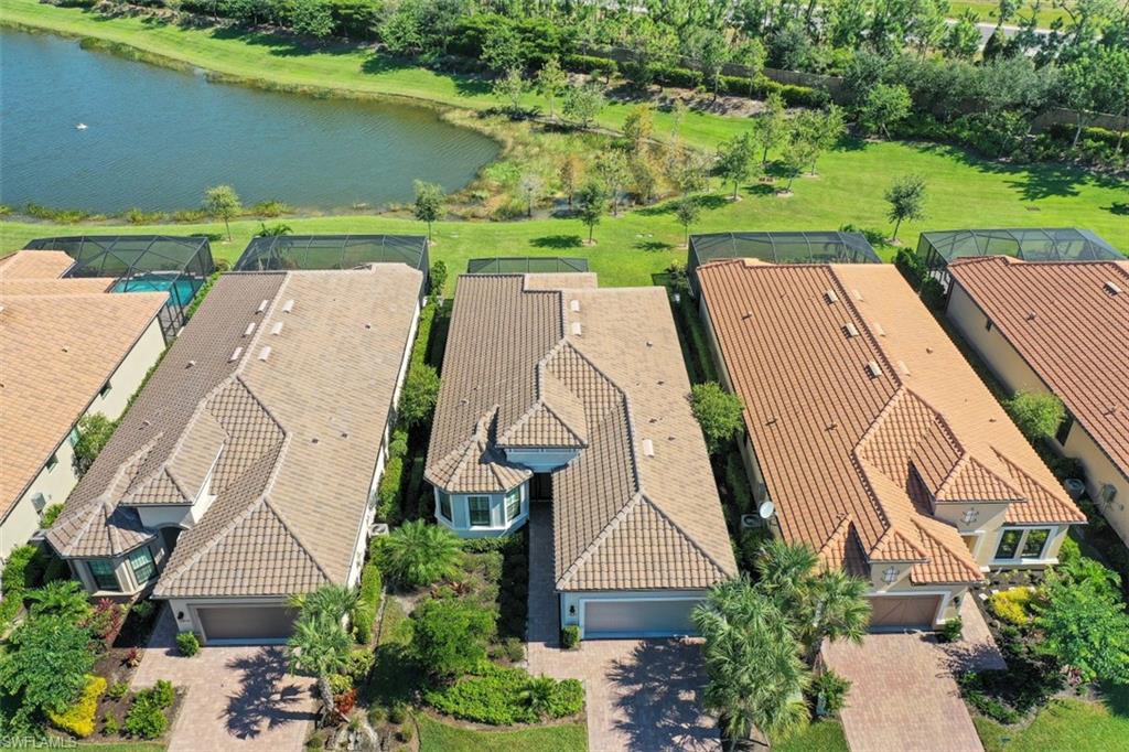 PEBBLE POINTE - Residential