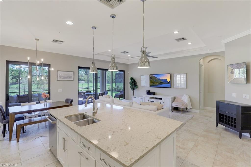 PEBBLE POINTE - Residential