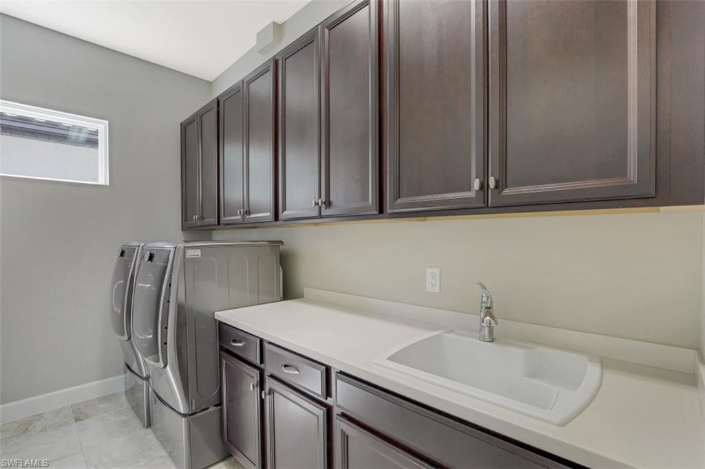 PEBBLE POINTE - Residential