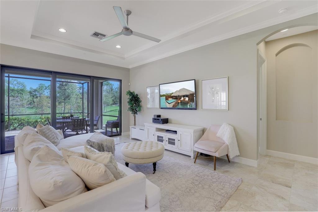 PEBBLE POINTE - Residential