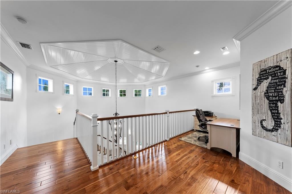 BUTTONWOOD HARBOR - Residential