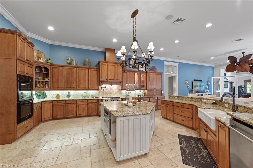 BUTTONWOOD HARBOR - Residential