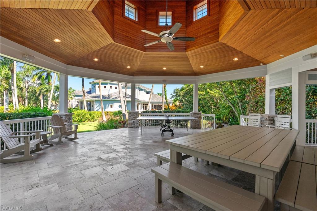 BUTTONWOOD HARBOR - Residential