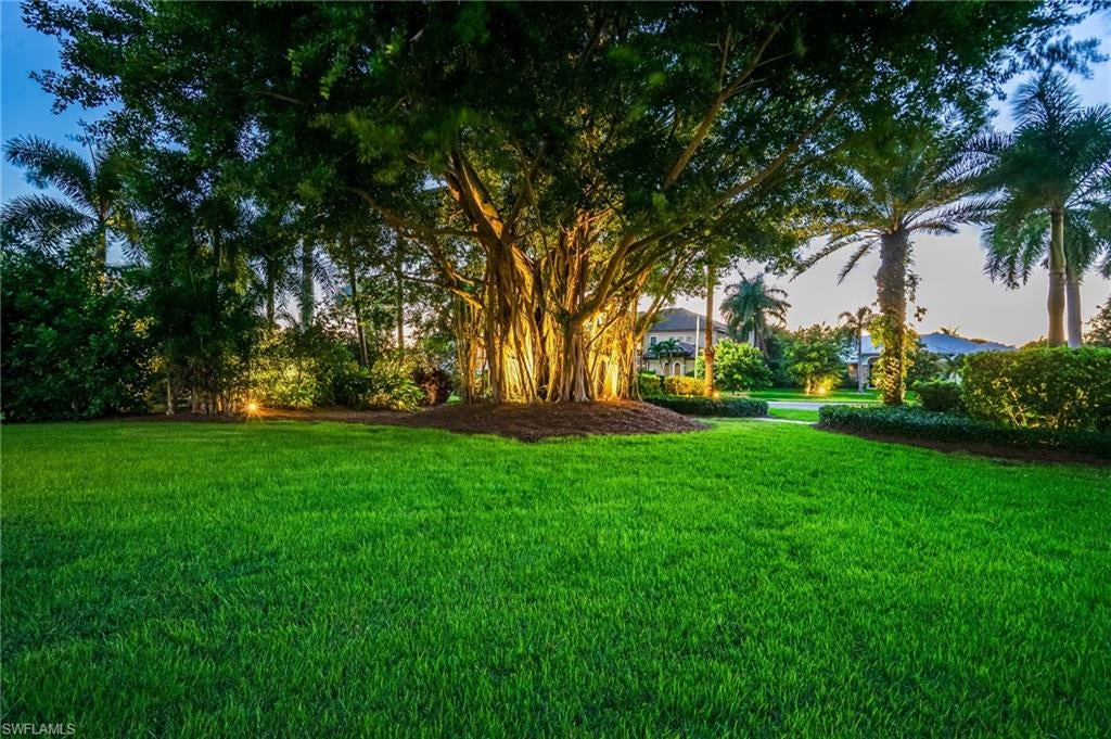 BUTTONWOOD HARBOR - Residential