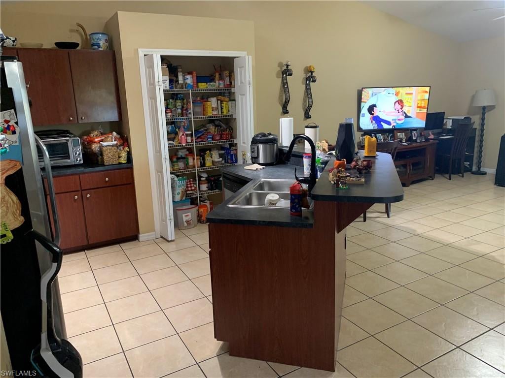 CAPE CORAL - Residential Income