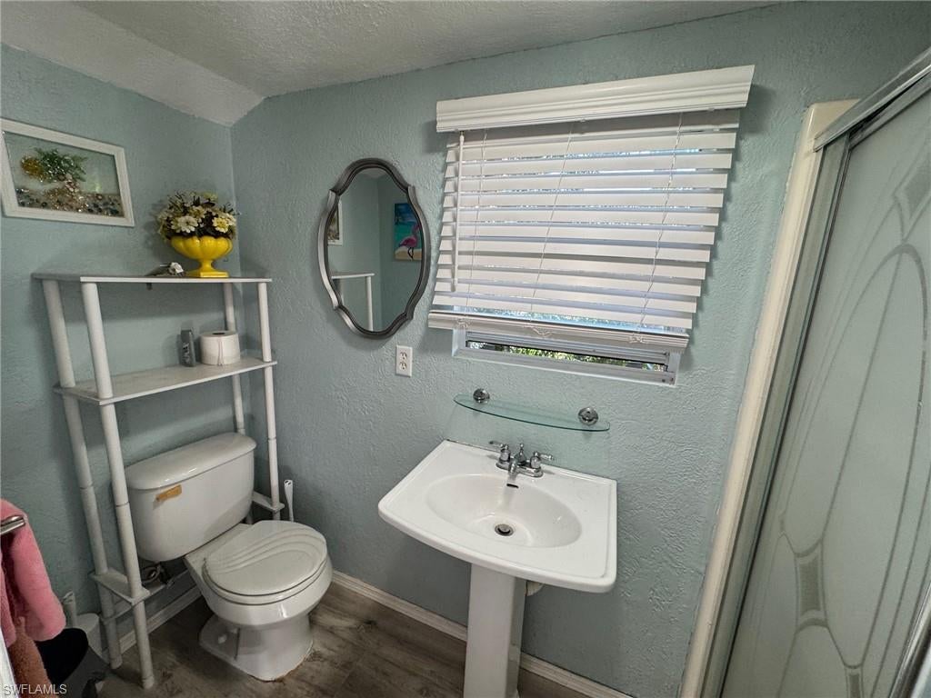RIVERBEND MOTORCOACH RESORT - Land