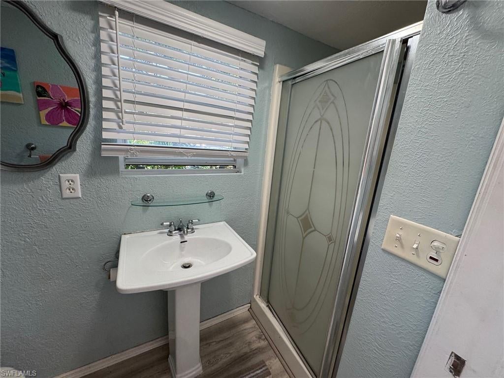 RIVERBEND MOTORCOACH RESORT - Land