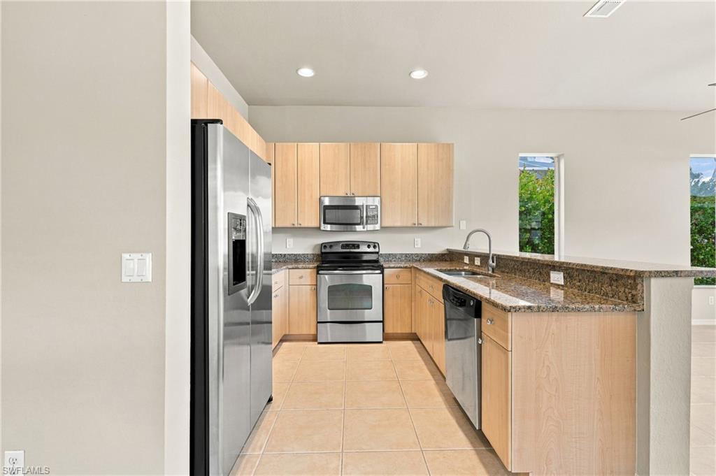 MONTEREY - Residential