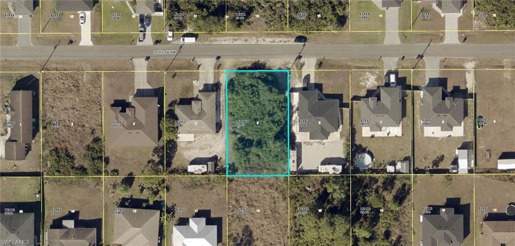 LEHIGH ACRES - Land