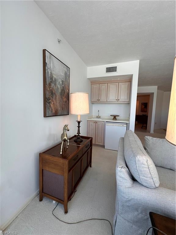 CLARIDGE - Residential Lease
