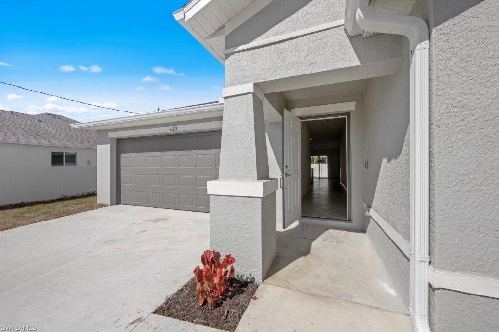 LEHIGH ACRES - Residential