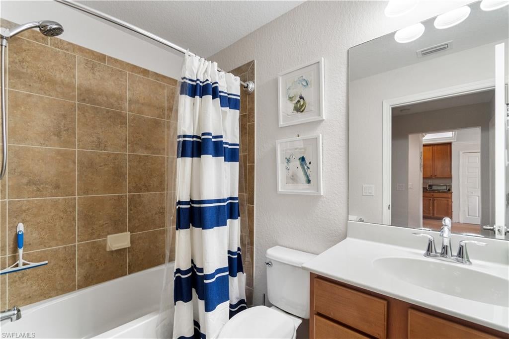 TREVI - Residential Lease