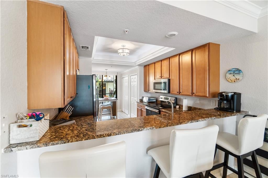 TREVI - Residential Lease