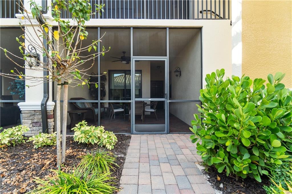TREVI - Residential Lease