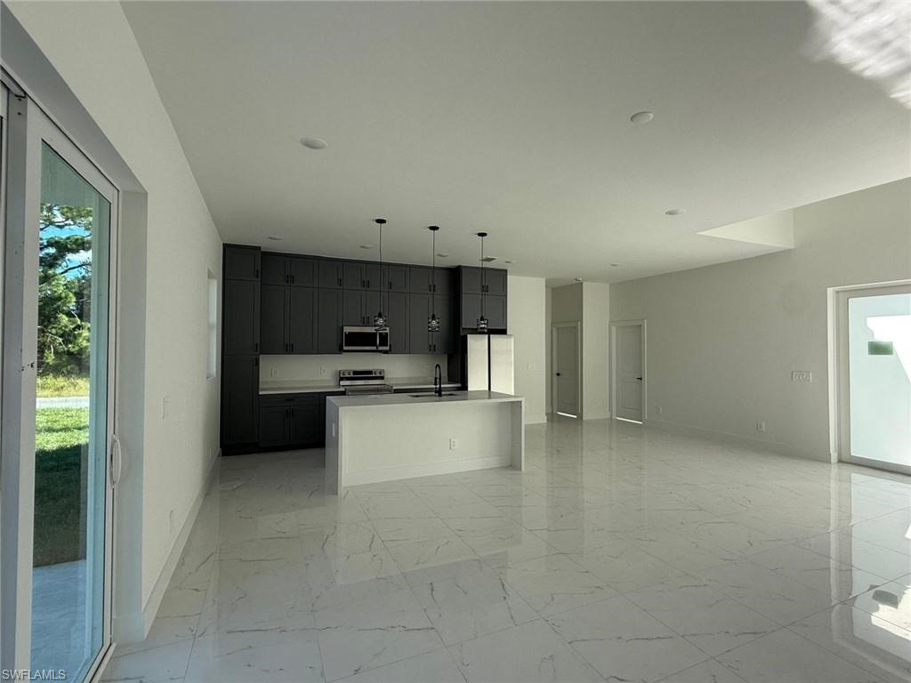 SOUTHEAST LEHIGH - Residential Lease