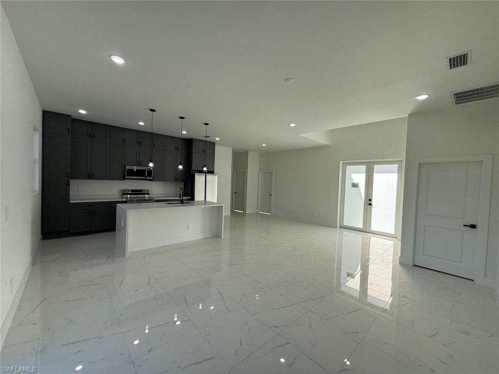 SOUTHEAST LEHIGH - Residential Lease