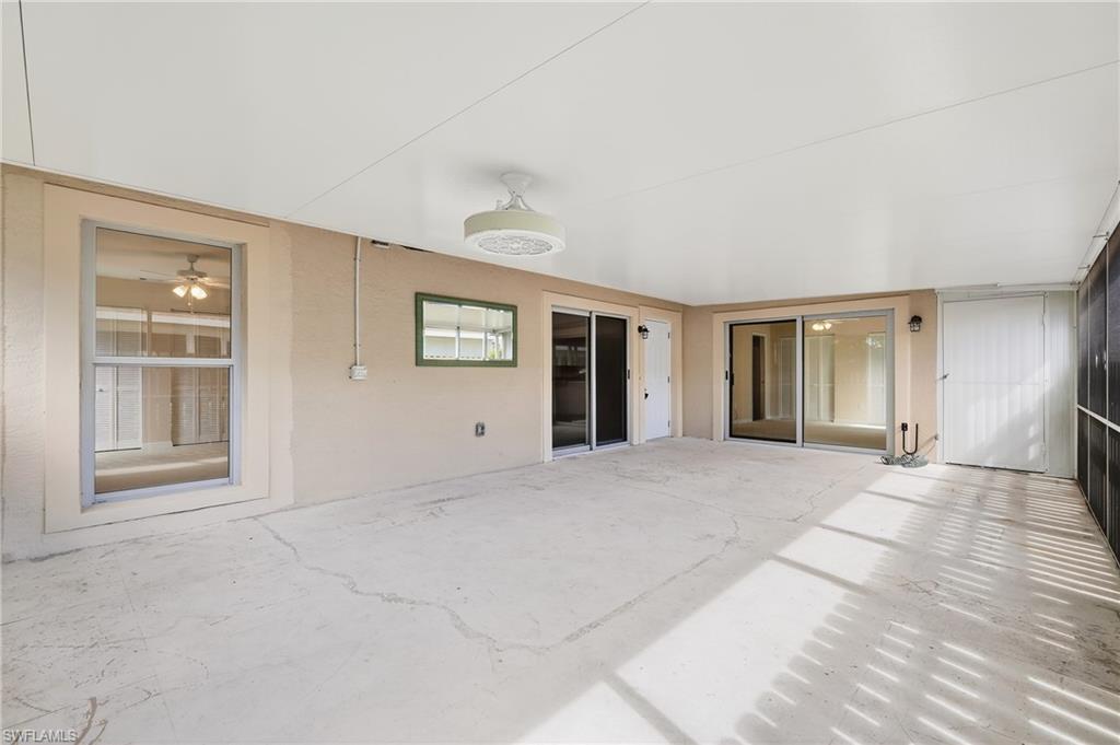 PALM LAKES - Residential