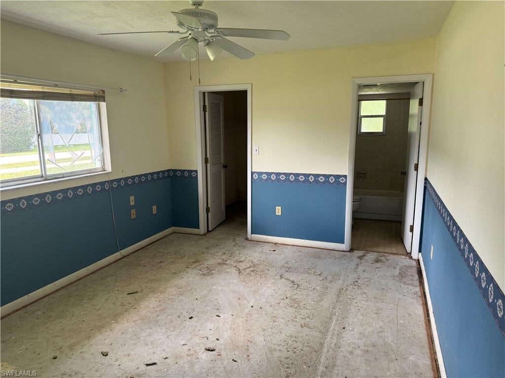 NAPLES PARK - Residential